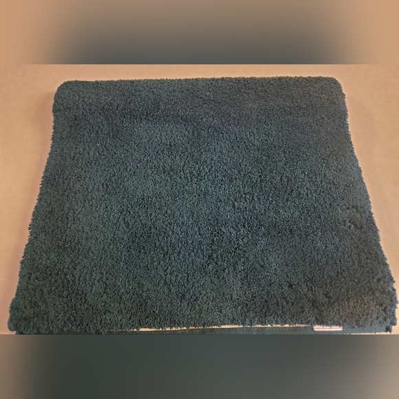 COPY - Bath Rug - Picture 2 of 2